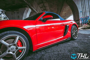 �|���V�F 718 Boxster �{�N�X�^�[ Dry Carbon �h���C�J�[�{�� �T�C�h�X�J�[�g Side Skirts V2