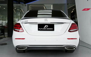 yFUTURE DESIGNzBENZ ZfXExc ENX W213 Z_ gNpA X|C[ AEBO {DryCarbon hCJ[{ E63dl