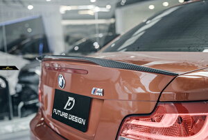 yFUTURE DESIGNzBMW 1V[Y E82 1M p AX|C[ {Drycarbon hCJ[{ GA JX^