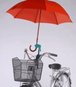 どこでもさすべえ 　傘　自転車　雨　台風　安全