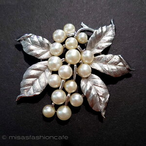 gt@@u[`@Trifari @p[t@@Be[WANZT[@VintageEBe[WWG[@RX`[WG[@AeB[N@Mtg@v[g@yCOAU