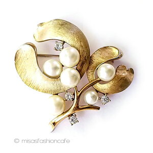Trifari トリファリ ヤドリギ ブローチ  パール 宿り木 brooch Vintage・ヴィンテージジュエリー コスチュームジュエリー アンティーク アクセサリー ギフト プレゼント 入学