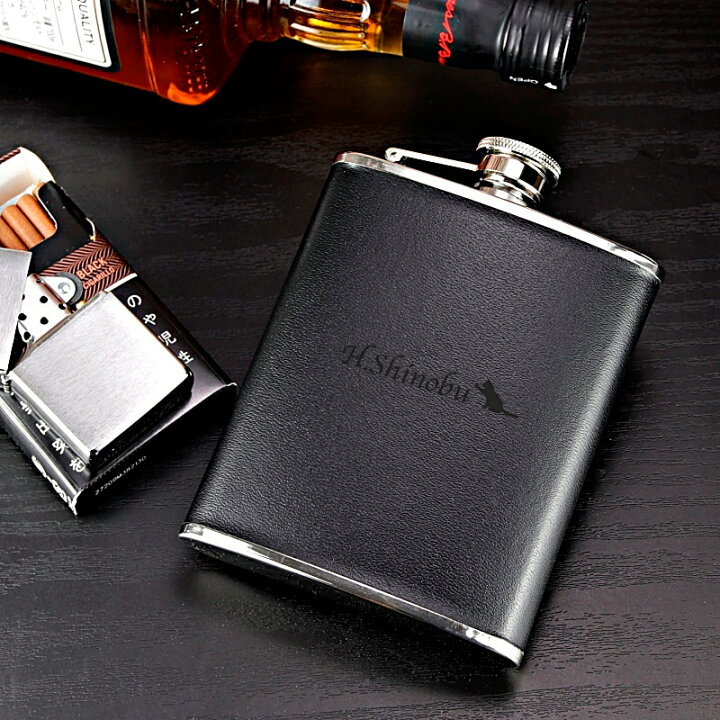 楽天市場 卒業 退職 黒革のボトル 名入れ ウィスキー ボトル 6 0oz 革巻き 水筒 スキットル ボトル プレーン フラスコ 人気 おしゃれ ブランデー ウイスキー 持ち運び 名前入り 祝い ギフト 誕生日 還暦 記念 プレゼント まごころロケット
