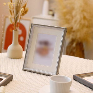 ؖڕ̃tHgt[ ̂i`ȖؐF  `tHgt[ z ƒ  ͋C CeA p[eB[  ãv[g ʐ^ ܏ ӏ CX