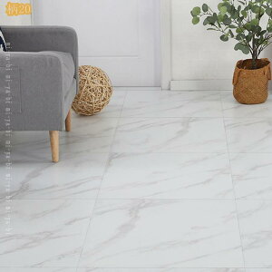 �t���A�^�C�� �嗝�� �ڒ��ܕs�v �t���[�����O�V�[�g �\�邾�� �u������ ���� �E�b�h �t���A�V�[�g 60.9*60.9cm �h�� ����~�� �L�Y�h�~ ����ok �����C�N�V�[�g �}�[�u�� �͗l�ւ� ���m�x�[�V��