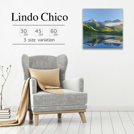 アートパネル 壁掛け インテリア 風景 おしゃれ 壁掛け 景色 写真 自然 環境 湖 湖畔 山 雪山 水鏡 アラスカ 北欧 デザイン アート 壁飾り 正方形 ファブリックパネルLindo Chico 45cm×45cm