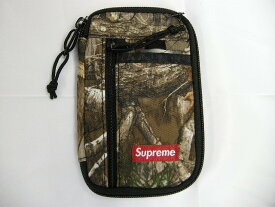 2019AW/Supreme/シュプリーム/Small Zip Pouch/スモールジップポーチ/wallet/ウォレット/サイフ/財布/ポーチ/名刺入れ/小銭入れ/カードケース/パスケース/定期入れ/19FW/19AW/2019FW/秋冬/リアルツリーカモ/迷彩/カモフラージュ/