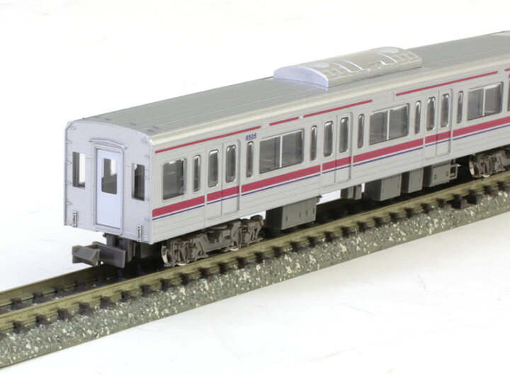 楽天市場】京王8000系（大規模改修車・8005編成・白ライト）増結用中間 