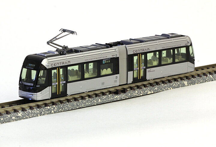 楽天市場】富山市内電車環状線9000形 セントラム（銀）【KATO・14-802 