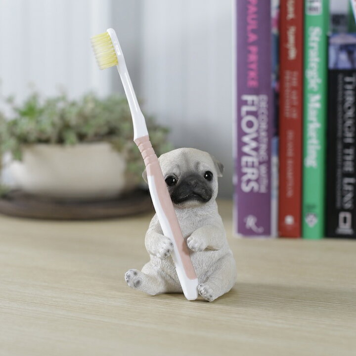 楽天市場】犬 置物 小さい かわいい パグの歯ブラシ立て woobia 