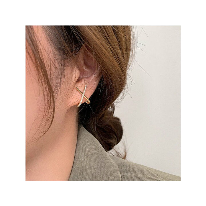 楽天市場】ピアス クロス ゴールド イヤーフック イヤーカフ風ピアス  