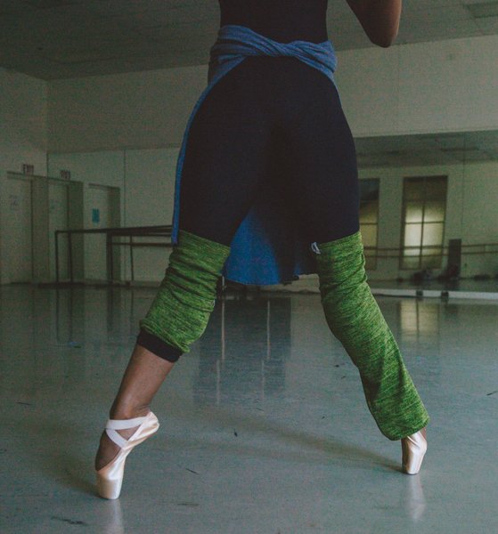 柔らかな肌触り！美脚に見えるレッグウォーマー♪ 【Rubia Wear】ルビアウェア：バレエダンサーがデザインしたレッグウォーマー SoftMoss(グリーン)ショート丈 ニット ルビア ウエア