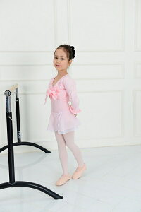 q oG gbvX@@^Cgbv { J[fBK O t̎ƋgEV[Y@oGgbvX LbY WjA isN  zCg  x_[ 