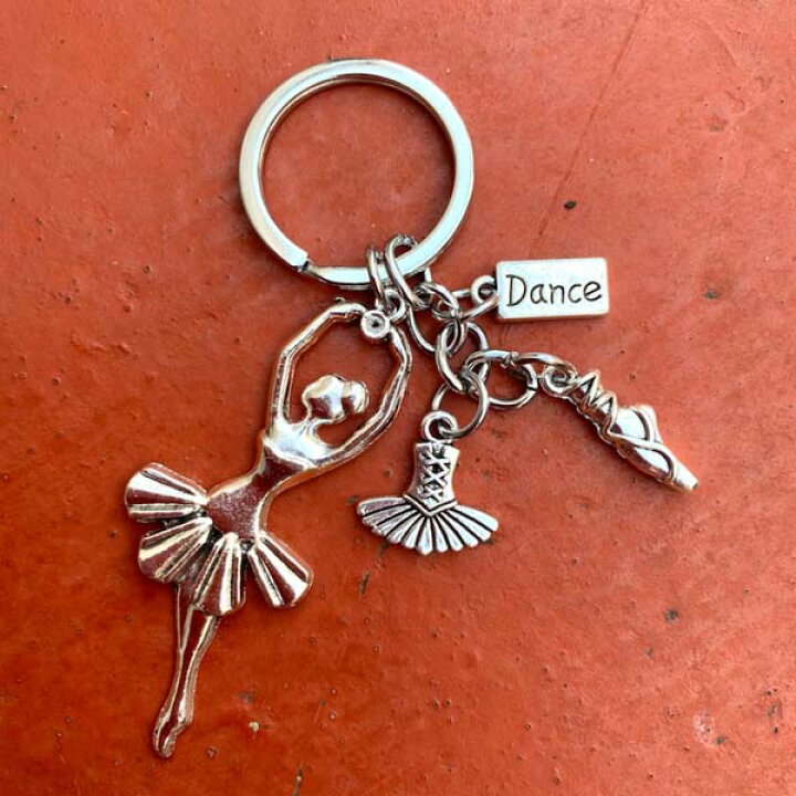 楽天市場 バレリーナ キーホルダー シルバー チュチュ トウシューズ モチーフ キーリング バレエ 贈り物 プレゼント ギフト お返し 雑貨 小物 発表会 おさらい会 クリスマス プレゼント クリスマスギフト バレエ専門店ミニヨン