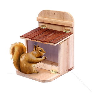 野鳥 餌台 餌入れ 餌箱 木製リスフィーダー リス給餌器 バードフィーダー 小鳥 野鳥用 給餌器 天然木製 野鳥観察用 餌台 給餌器 餌場 えさ台 木製リスフィーダー 屋外用リスフィーダー リス
