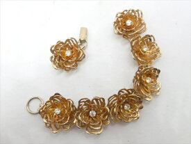 ◎【ヴィンテージアクセサリー/vintage accessories】『 ドイツ製 花型 / ブレスレット 』アクセサリー ヴィンテージ ビンテージ 海外製 レトロ ファッション雑貨 アメ雑 アメリカン雑貨 雑貨