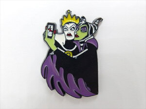 ysobW/pin badgezw Disney Villains }tBZg& / sY xobW ob` sob` PINS f Movie Aj b fBYj[ Snow White P Sleeping Beauty X̔ RNV