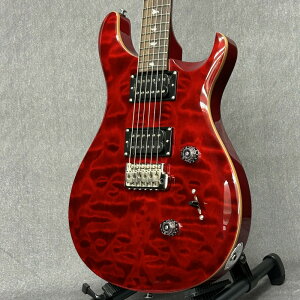 M^[ GLM^[ |[[hX~X PRS SE Custom 24 Quilt - RU - Ruby pGIGBAGt 2024 s摜̏i͂܂t