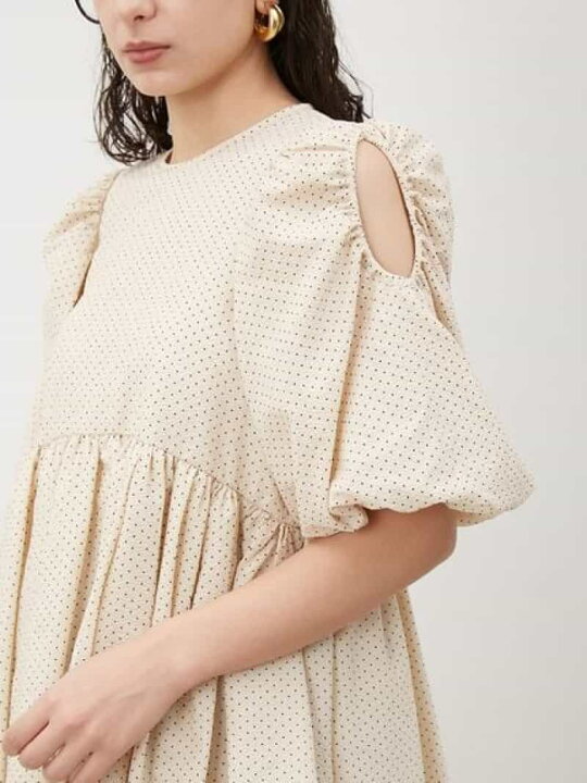 楽天市場】【SALE／50%OFF】肩スリット袖ボリュームペプラムチュニック 