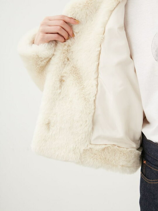 楽天市場】【SALE／50%OFF】金ボタンクロップドファージャケット Mila 