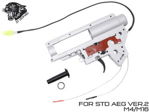 ZC LEOPARD V2 QD ���J�{�b�N�X�Z�b�g 8mm ����z��/�}�C�N���X�C�b�` for AEG M4���e�Гd���K��M4 QD�X�v�����O�V�X�e���̗p �Z�b�e�B���O���N�`��