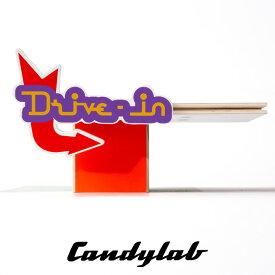 【送料無料】ニューヨーク・ブルックリン発 Candylab(キャンディラボ) Drive In STAC 2DR ドライブイン トイカー用 ミニカーと一緒に遊べる建物 おもちゃ 子供 木製 ジオラマ 海外 輸入 玩具 男の子 木のおもちゃ おしゃれ