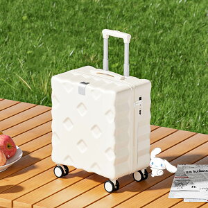 X[cP[X @ SS/STCY X[cP[X Cws L[P[X L[obO 18/20C` USB|[gt bN _uLX^[ e [d ϏՌ o C w @\ 