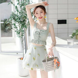 レディース 水着 水着セット スイムウェア 3点セット 露出控え 体型カバー 水陸両用 スカート ショートパンツ タンキニ 水泳 トップス 夏 韓国風 おしゃれ スポーツ かわいい 可愛い 海辺 ビ