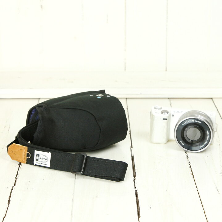 楽天市場 カメラケース Camera Case カメラカバー Mi Na ミーナ おしゃれ かわいい 女子 一眼レフ ミラーレス カメラのお洋服 ミニ ブラック 帆布 Needlework 刺繍 シリーズ ミーナ