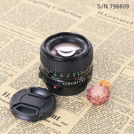 【保証付 】【中古】　オールドレンズ　Canon New FD 50mm f1.4 キヤノン FDマウント S/N 796609　(ポーチ付)