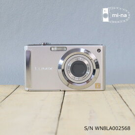 【中古】[作動確認済　返品保証] Panasonic LUMIX DMC-FS3 S/N WN8LA002568 デジタルカメラ CCDカメラ オールドデジカメ オールドコンデジ S/N 1Q106453