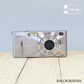 【中古】[作動確認済　返品保証] 　Panasonic LUMIX DMC-FX5 S/N CW3659765　デジタルカメラ CCDカメラ オールドデジカメ オールドコンデジ