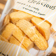 コロコロバウム プレーン味 やわらかバウムクーヘンのラスク 手間暇かけたバウムクーヘンをさらに焼き上…