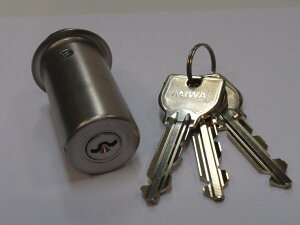 MIWA@abN@U9@PMK@CY@75PM@֗pV_[@Vo[@MCY@102@hƁ@@@փhA@}V@Ap[g