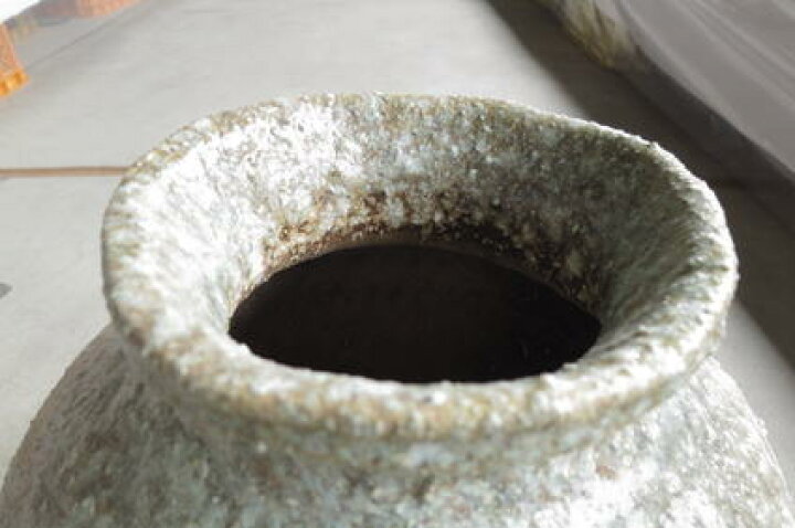 楽天市場】信楽焼き花入れ大型 花瓶 花瓶古信楽窯変 ひねり壺型陶器の 