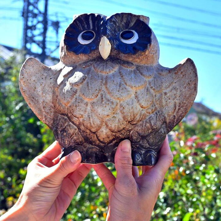 楽天市場】幸せを呼ぶ羽ばたきふくろう 信楽焼き置物 フクロウ 3つ 