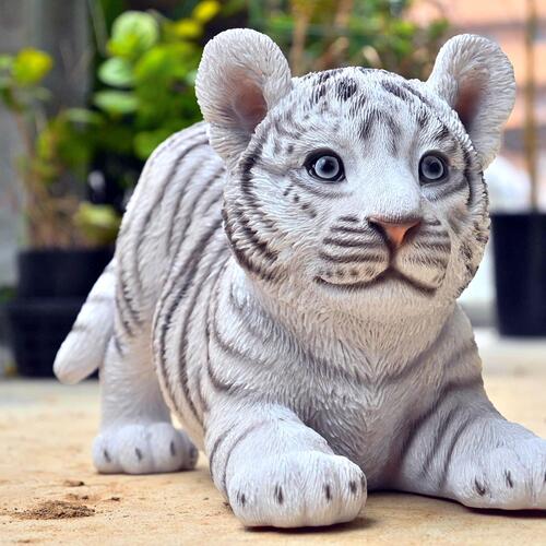 楽天市場】ホワイトタイガー 虎 トラトラの置物 置物 かわいい置物