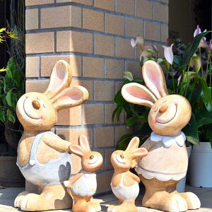 2025N10ēח\Bns@rbO~j@4Zbg̒u@u@gȂ@Happy Familyrbg@K@Ƒ⌺ւ͂AɂB