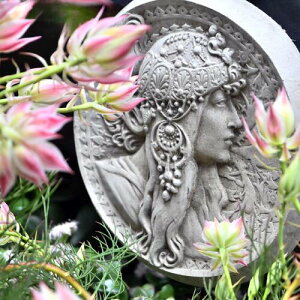 Stone statue@CMX@Ǌ|RC@̉Α@Xg[⌺֐AɂǂBAXg[@{̐Α