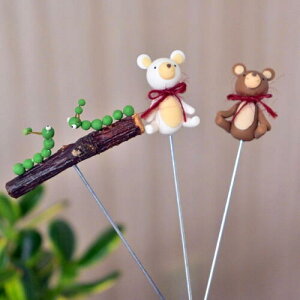 ミニガーデンピック 3セット シロクマ クマ あおむし テディベア 木登りあおむし ガーデニング 可愛い 癒し ガーデンアクセサリー 庭の彩り 庭いじり かわいい プレゼン