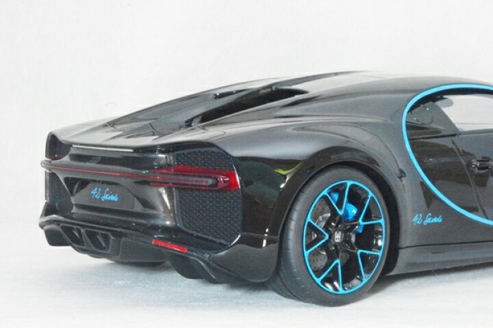 楽天市場】Kyosho ミニカー 1/12 スケールブガッティ シロン 42 