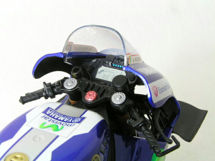 楽天市場】ミニチャンプス 1/12 ミニカーヤマハ YZR-M1ホルヘ 