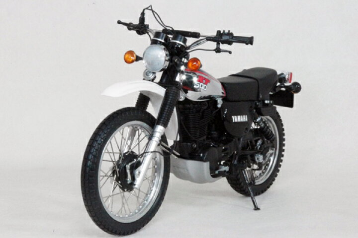 楽天市場】ミニチャンプス 1/12 スケール ミニカーヤマハ XT5001986年 