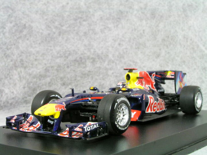 楽天市場】ミニチャンプス 1/43 スケールレッド ブル レーシング 