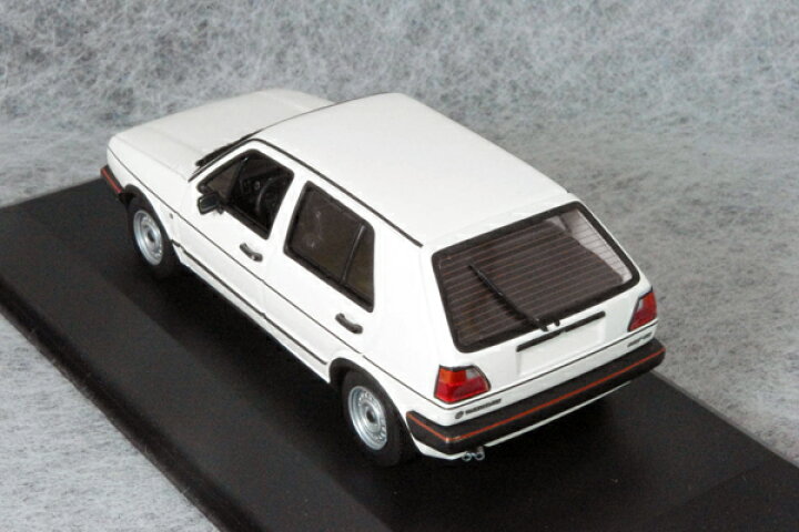 楽天市場】ミニチャンプス 1/43 (マキシ）スケール ミニカー  