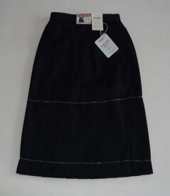 紺スカート（ウール15％）　車ヒダ24本　8520富士ヨット学生服　セーラー服