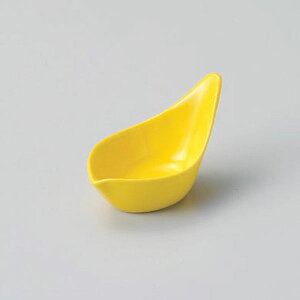 黄花びら珍味 和食器 珍味 業務用 約8.6cm 和食 和風 先付 小鉢 小 ミニ鉢 前菜 珍味入れ 付出し 松花堂 弁当 花籠膳 おせち