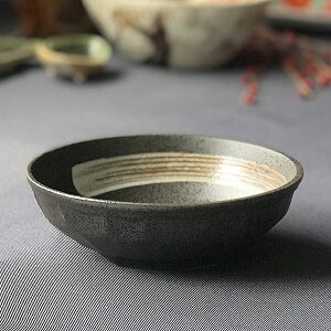 黒斑点白刷毛石垣4.5ボール 和食器 中鉢・煮物鉢 業務用 約15cm 和食 和風 鉢 ボウル サラダ 揚げ物 煮物 定食屋 食堂 人気 ボール 焼肉店