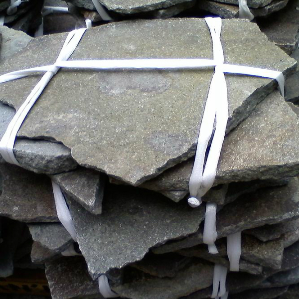 鉄平石諏訪上<br>乱形石材乱貼用<br>　約0.4平米<br>