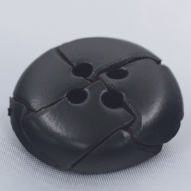 ボタン 本革レザーボタン 表四つ穴 サイズ豊富 ジャケット コート対応 黒 21mm 20mm 代用 是非 手作り 日本製 のこだわりボタンを